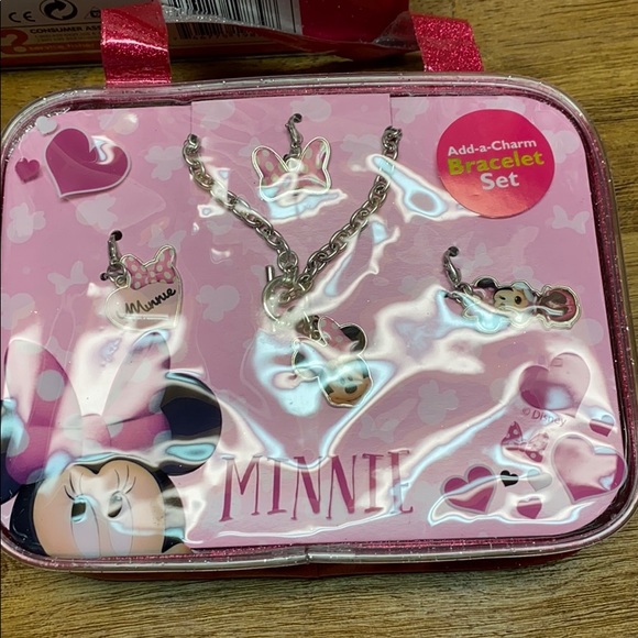 Minnie Mouse bundle - Picture 3 of 8